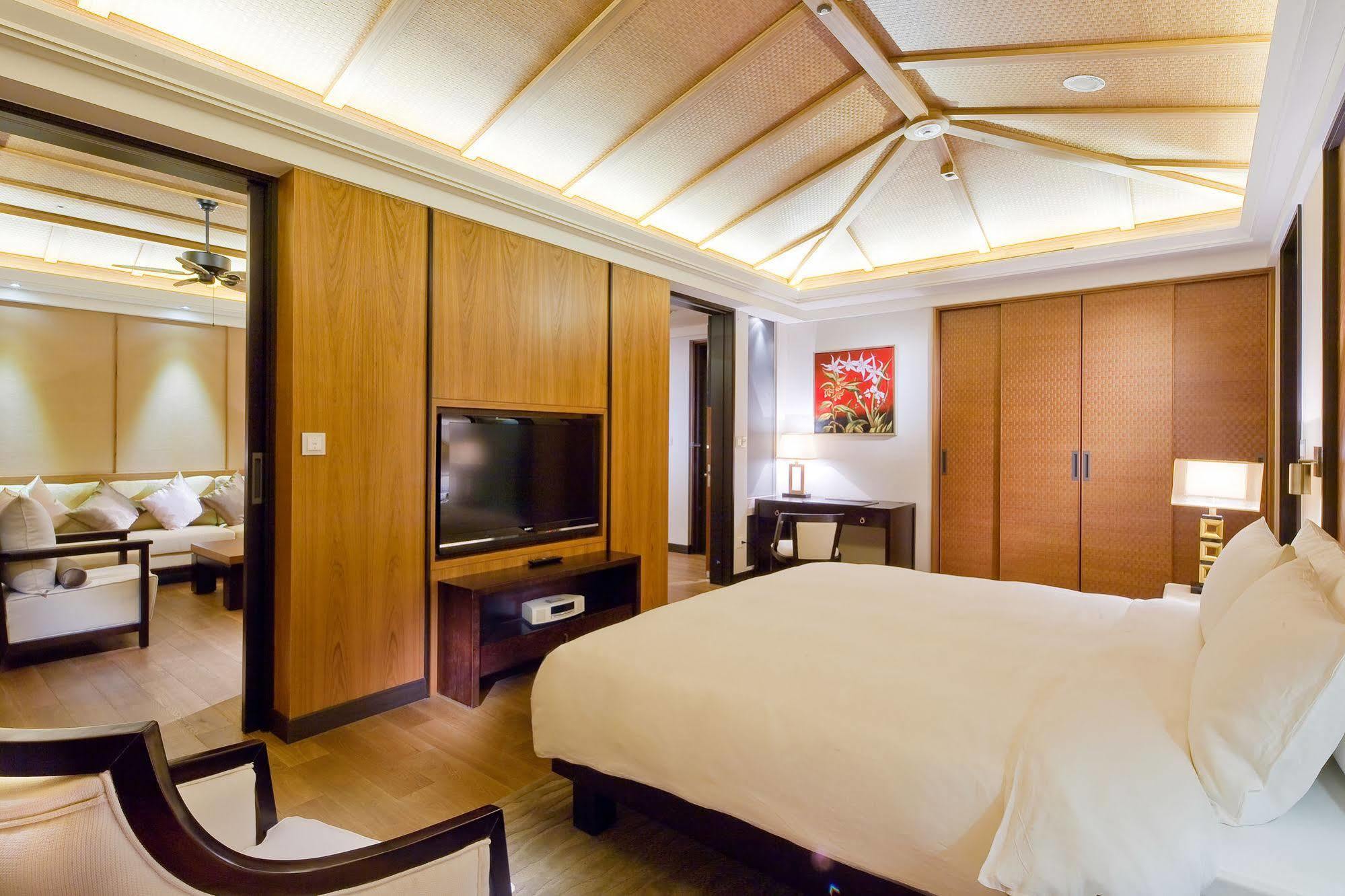 The Wen Wan Resort Sun Moon Lake Юйчи Экстерьер фото