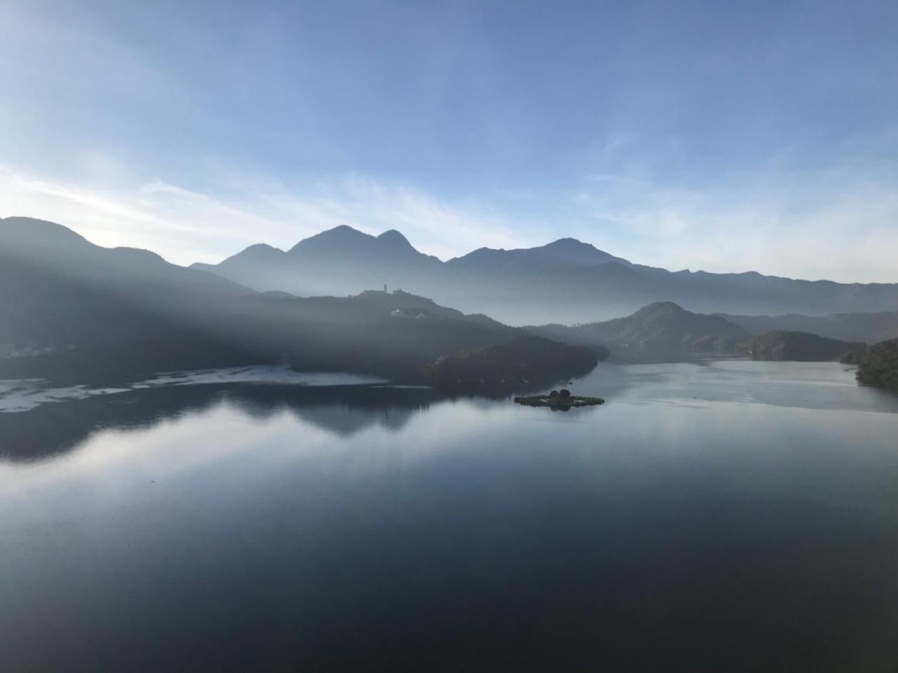 The Wen Wan Resort Sun Moon Lake Юйчи Экстерьер фото